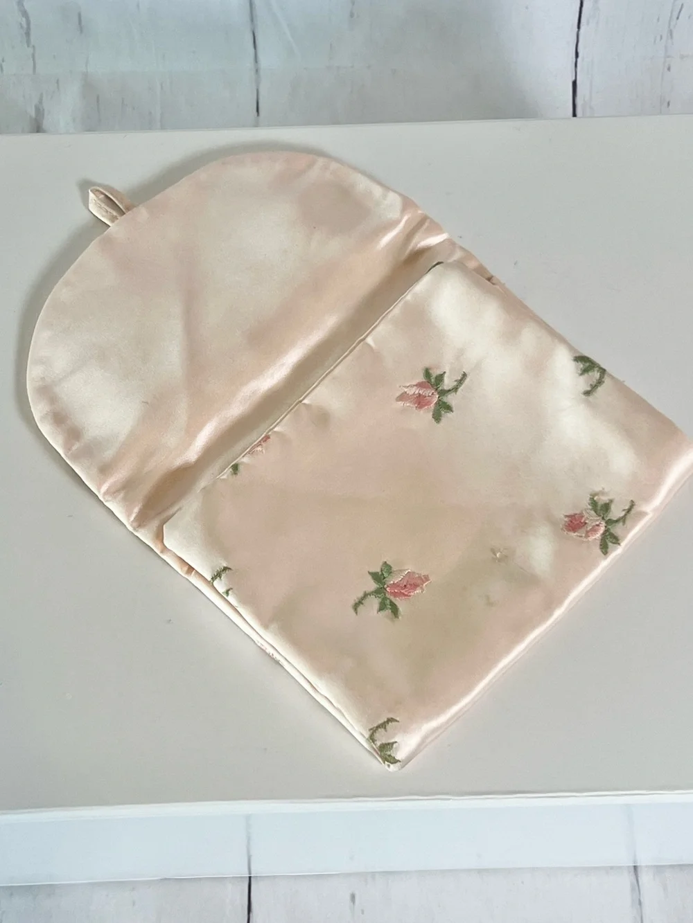 Vintage Pink Satin Embroidered Hosiery Bag Morrillcraft Boston Lingerie